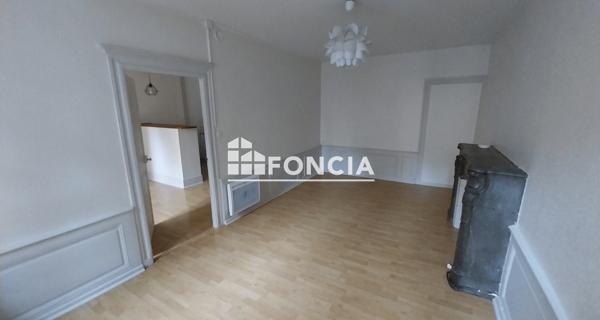 Location Studio 38 m² - Besançon 25000