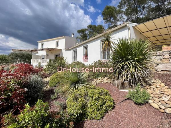 Maison à vendre 11 pièces de 240 m²