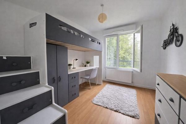 Appartement à vendre |                                       Bron |                                        3 pièces  |  60 m²