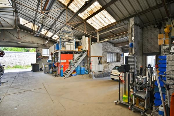 À découvrir – Ensemble immobilier avec atelier automobile et maison de 170 m²