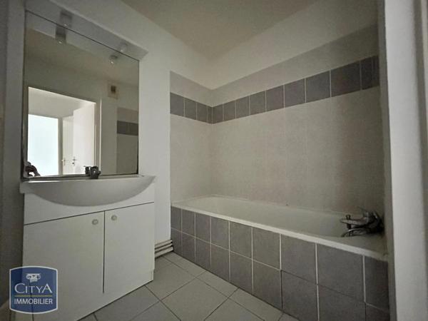 Appartement à louer 2 pièces 47.18m²