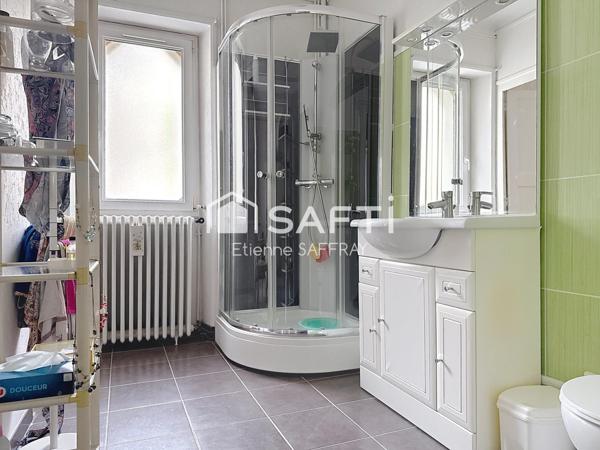 A rafraichir - Maison proche gare 3 chambres avec jardin