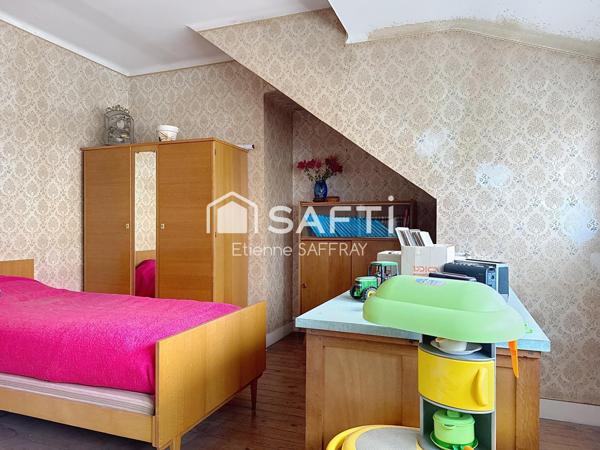 A rafraichir - Maison proche gare 3 chambres avec jardin