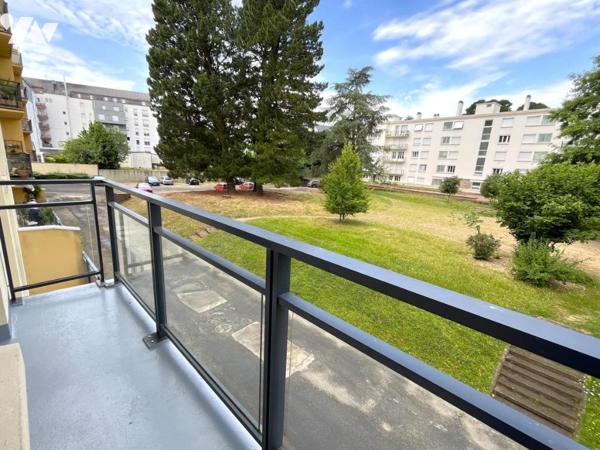 Nantes Longchamp, tram à 250m, au calme, T4 de 74 m², balcon, garage