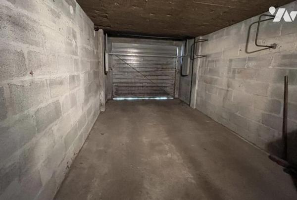 Nantes Longchamp, tram à 250m, au calme, T4 de 74 m², balcon, garage