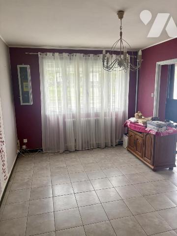 Maison à usage d'habitation 