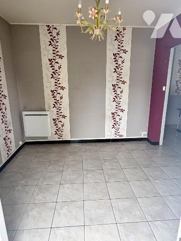 Maison à usage d'habitation 
