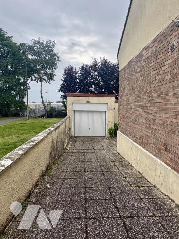 Maison à usage d'habitation 