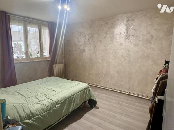 Maison à usage d'habitation 