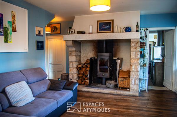 Propriété de caractére avec maison annexe et piscine