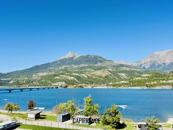 Bien d’exception – Vue panoramique sur le lac de Serre-Ponçon