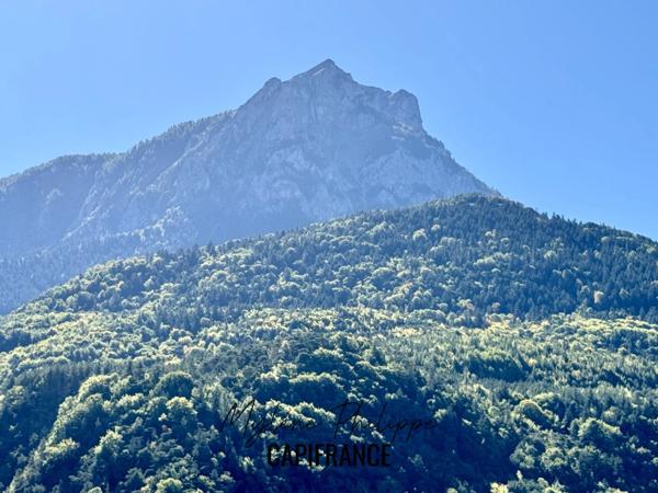 Bien d’exception – Vue panoramique sur le lac de Serre-Ponçon