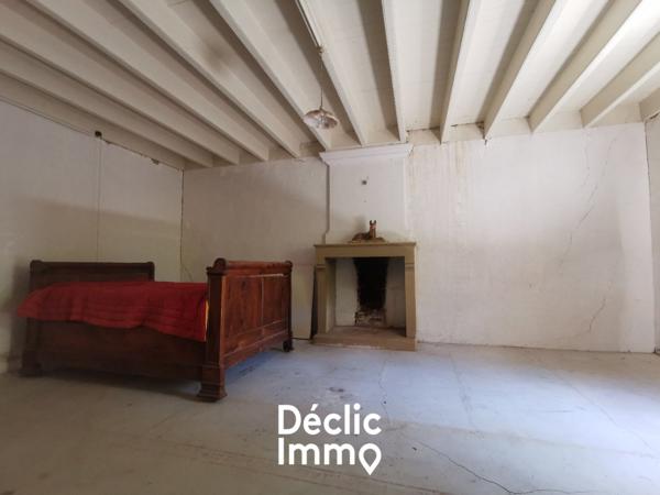Vente maison à rénover Maillezais, 117m² 2500m² 4 pièces 115 500€