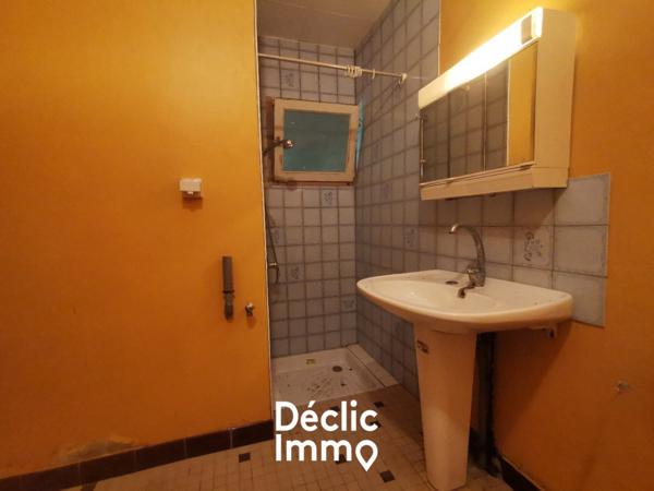 Vente maison à rénover Maillezais, 117m² 2500m² 4 pièces 115 500€