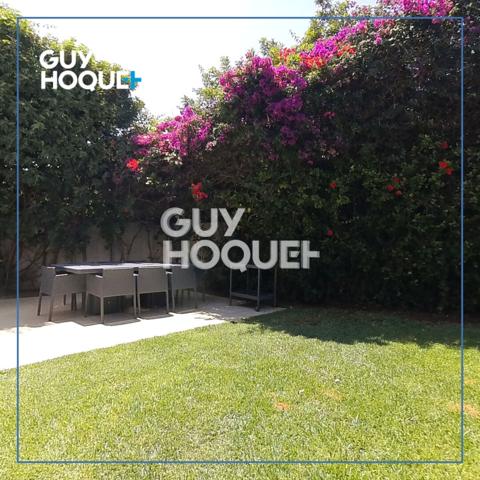 TRES BELLE VILLA A VENDRE A QUELQUES PAS DE LA MER