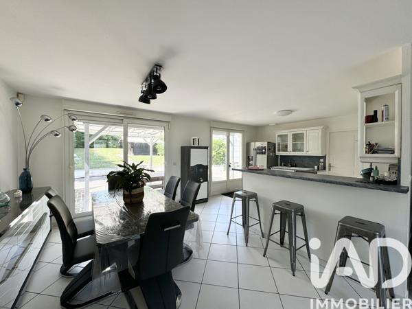 Maison à vendre 7 pièces 143 m² Linas