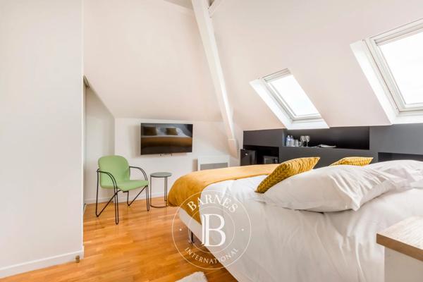 Lille, Maison  361 m² à vendre