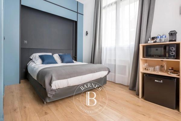Lille, Maison  361 m² à vendre