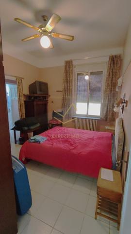 Châteaurenard (13160) Maison familiale - 4 à 5 chambres - 2 Garages - Atelier - buanderie - Proximité commerces et école