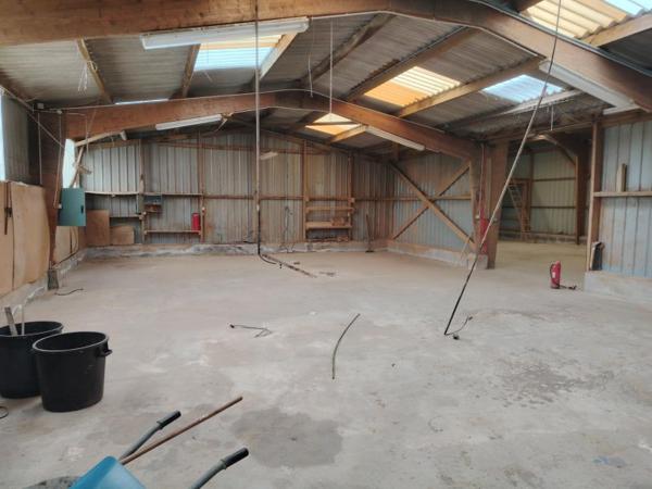 Location / Local Industriel / Bâtiment à Plabennec (29860)
