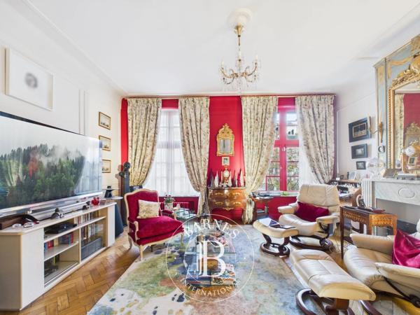 La Madeleine, Maison 5 Chambres -  253 m² à vendre