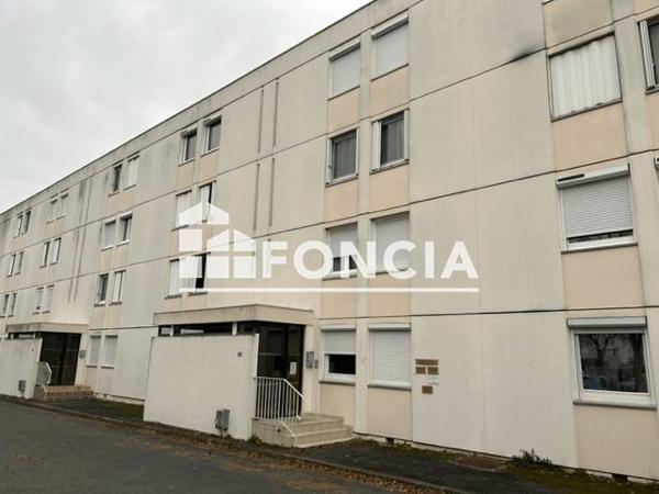 Location Studio 32.04 m² - 16 AU 20 BIS ALLEE DU PARC Poitiers 86000
