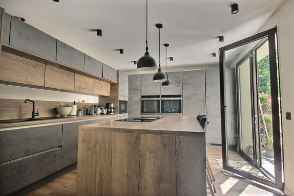 Maison plain pied Neuville sur Oise - entièrement rénovée