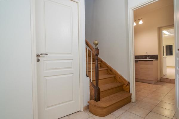 CARCASSONNE – VILLEGAILHENC Maison T6 325m² (179m²) avec cour, patio, terrasse 2 vastes garages