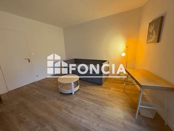 Location Studio 25.12 m² - 11/13 RUE DES CHAMPS MAILLETS Rouen 76000