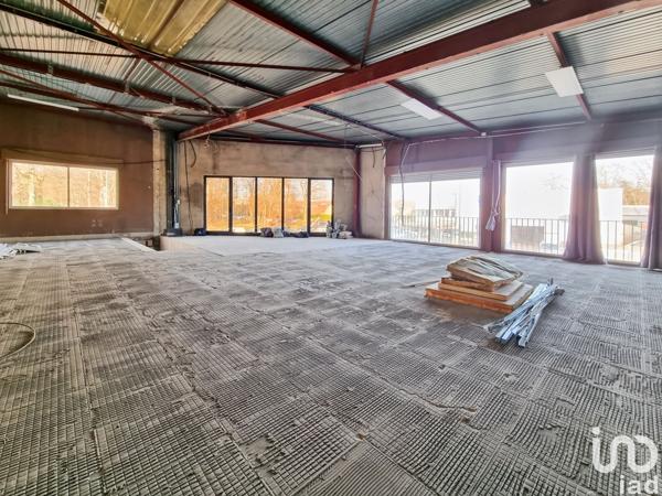 Location bureaux 150 m² Ozoir-la-Ferrière