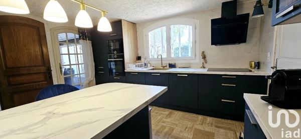 Maison à vendre 7 pièces 212 m² Garéoult