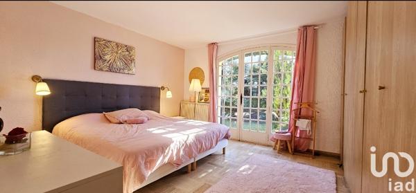 Maison à vendre 7 pièces 212 m² Garéoult