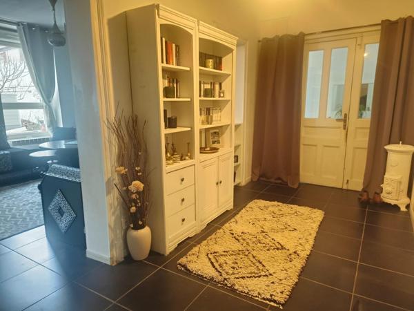 Grande maison familiale complétement rénovée avec un studio indépendant