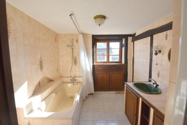 Dpt Saône et Loire (71), à vendre LA MOTTE SAINT JEAN maison P4