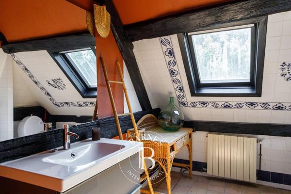 Caen, Maison 5 Chambres -  280 m² à vendre