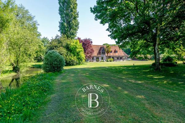 Caen, Maison 5 Chambres -  280 m² à vendre