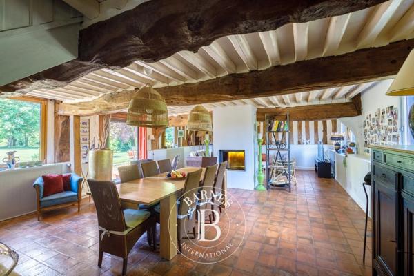 Caen, Maison 5 Chambres -  280 m² à vendre