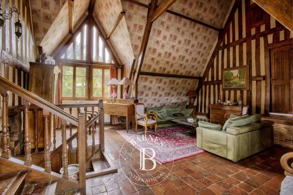 Caen, Maison 5 Chambres -  280 m² à vendre