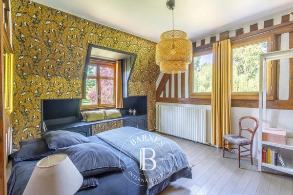 Caen, Maison 5 Chambres -  280 m² à vendre
