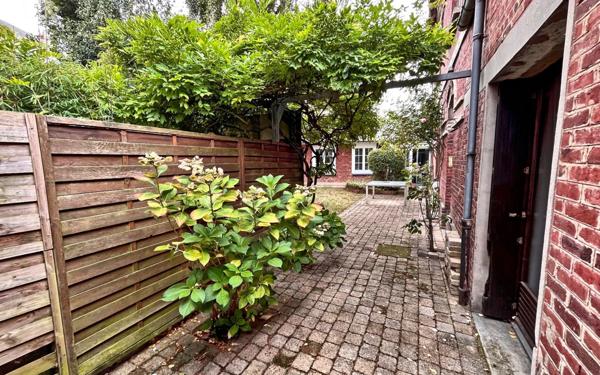 Maison à vendre    8 pièces • 272 m2 Montdidier