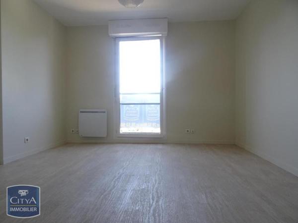 Appartement à louer 1 pièce 22.39m² Saint-Avertin (37550)