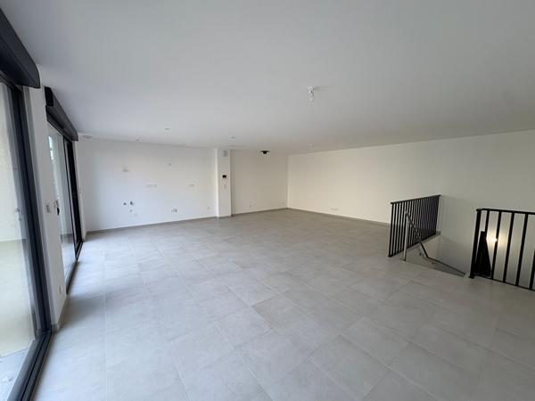 Maison 3 pièces 106.14 m2
