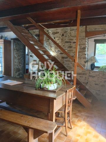 Maisons de charme - 130 m² - LANVALLAY (22100 )