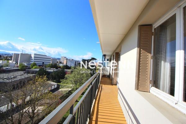 Appartement Venissieux 4 pièce(s) 69 m2