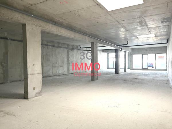 Location / Local Commercial