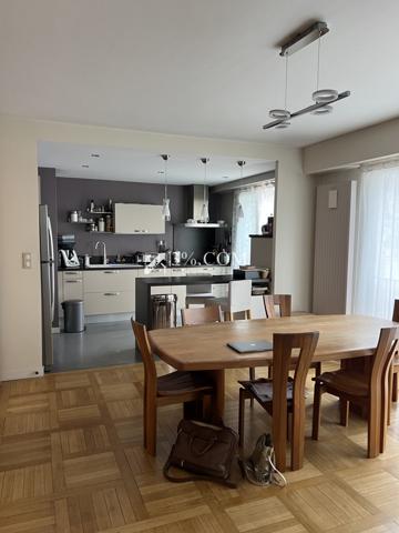 Appartement 5 pièce(s) 4 chambre(s) 120 m²