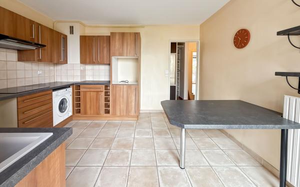 Appartement à vendre    2 pièces • 79 m2 Colomiers