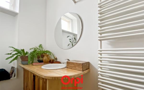 Maison à vendre    7 pièces • 152 m2 Montluçon