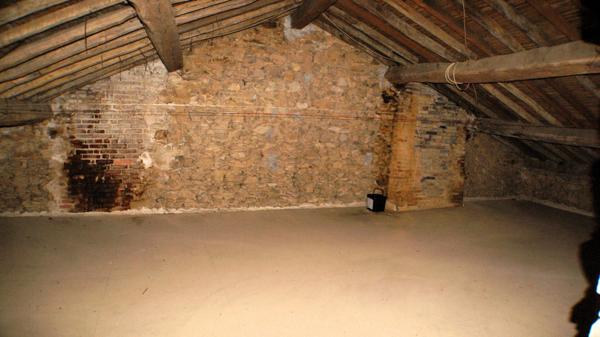 maison en pierre grand volume de pièces