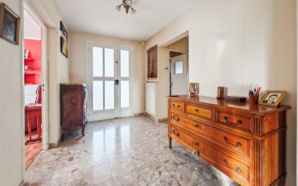 Maison à vendre    6 pièces • 116 m2 Pierrelatte